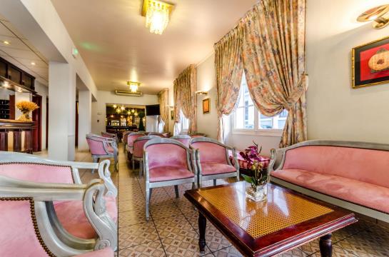 Hôtel Aneto  | Lourdes | Hautes-Pyrenees | France 16