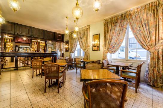 Hôtel Aneto  | Lourdes | Hautes-Pyrenees | France 9