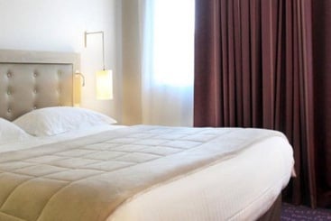 Hôtel Anne De Bretagne  | Rennes | Ille-et-Vilaine | France 5