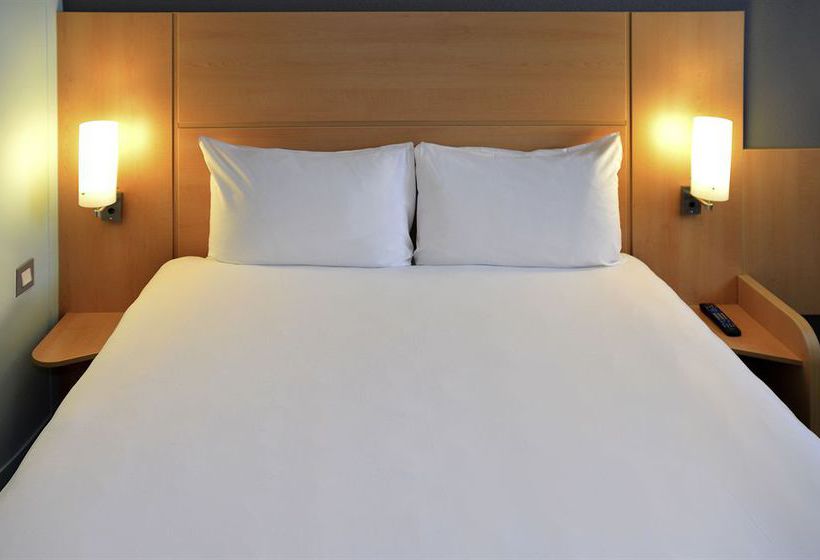 Hotel Ibis Paris Rueil Malmaison