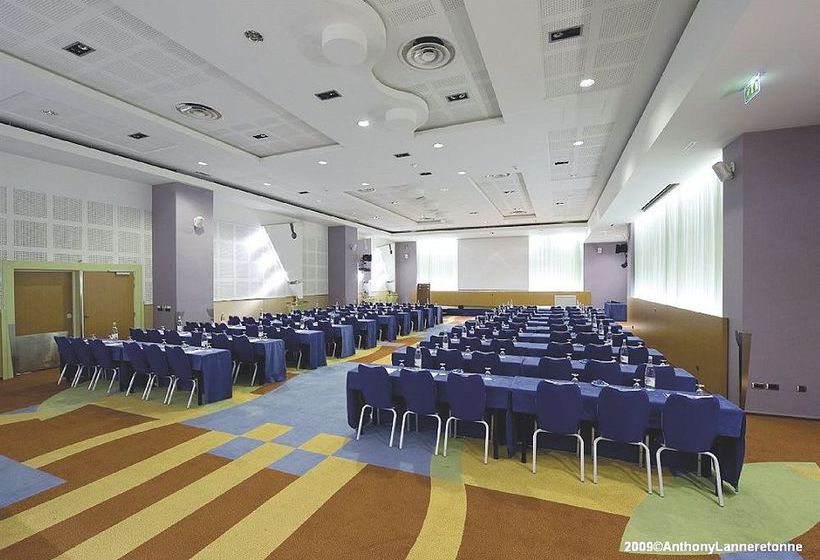 Radisson Blu Hotel Nice  | Nice | Alpes-Maritimes | France 20