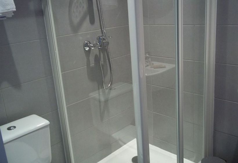 Hôtel Belazur  | Calais | Pas-de-Calais | France 1