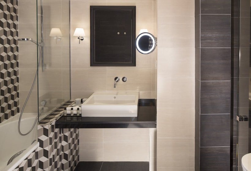 Hôtel Bourgogne et Montana  | Paris | Paris | France 18