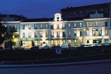 Hôtel Bristol  | Carcassonne | Aude | France 1