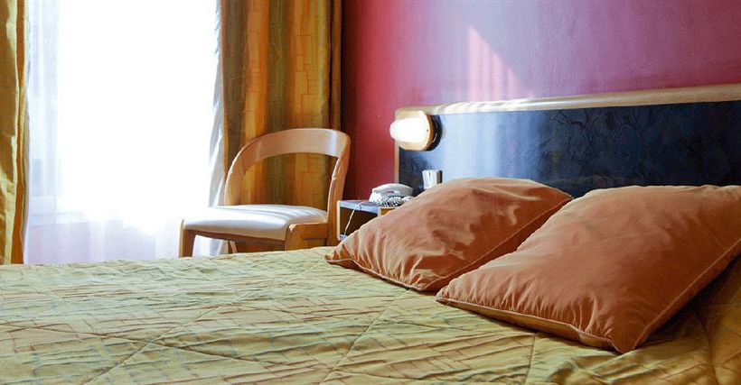 Hôtel Bristol Republique  | Paris | Paris | France 8