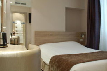 Hotel De La Fontaine Niza Alpes Marítimos