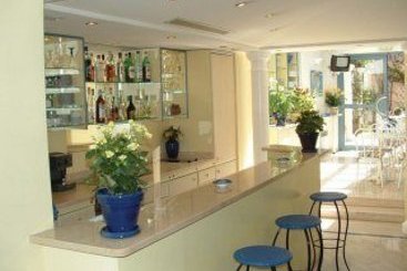 Hôtel De La Fontaine  | Nice | Alpes-Maritimes | France 1