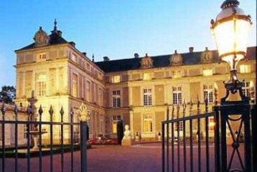 Chateau Colbert Chateaux & Hotels De France 