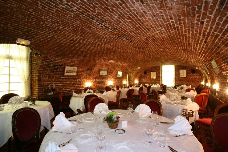 Hôtel Hostellerie Chateau de la Motte Fenelon  | Cambrai | Nord | France 13