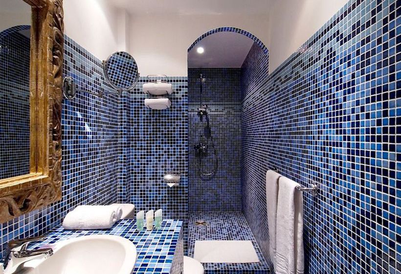 Hôtel Chateau de La Tour  | Cannes | Alpes-Maritimes | France 1