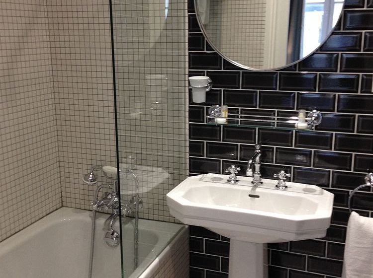 Hôtel Le Petit Chomel  | Paris | Paris | France 19