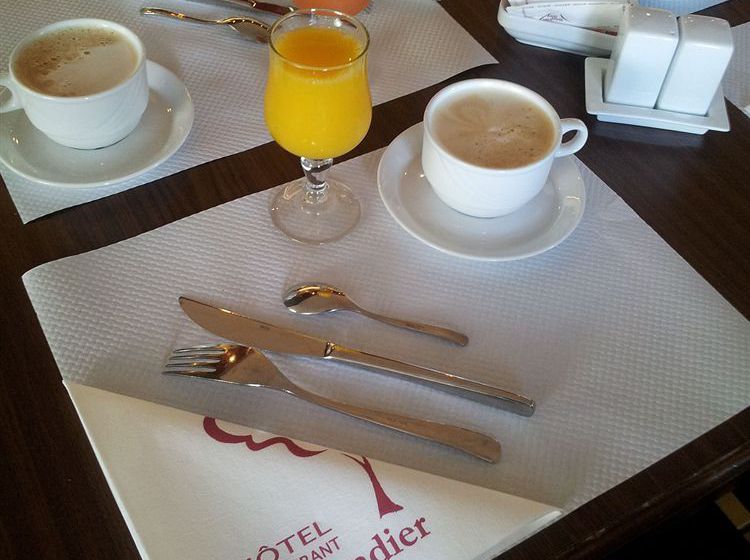 Hôtel L'Amandier  | Nanterre | Hauts-de-Seine | France 6