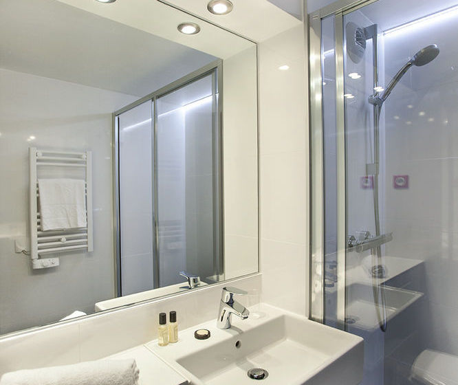 Hôtel L'Amandier  | Nanterre | Hauts-de-Seine | France 7