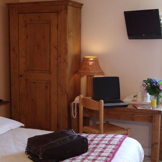 Inter-Hotel Porte de Geneve  | Gaillard | Haute-Savoie | France 16