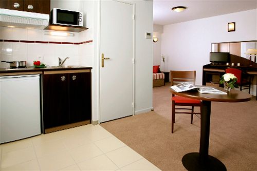 Appart'City Pau Hyper Centre  | Pau | Pyrenees-Atlantiques | France 18