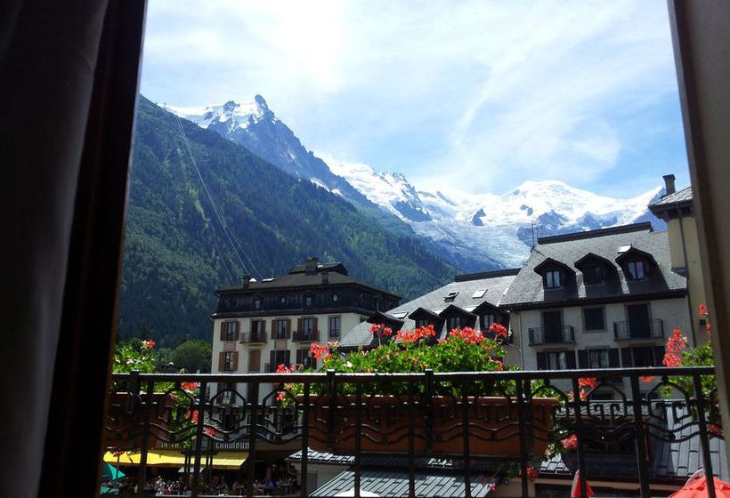 Hôtel Croix Blanche  | Chamonix-Mont-Blanc | Haute-Savoie | France 2