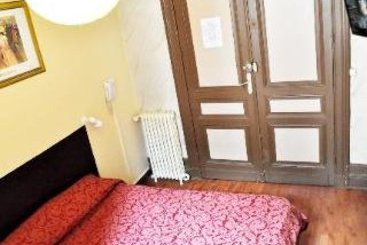 Hotel Dauphin  | Bordeaux | Gironde | France 5