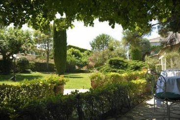 Hotel Auberge De Cassagne Le Pontet