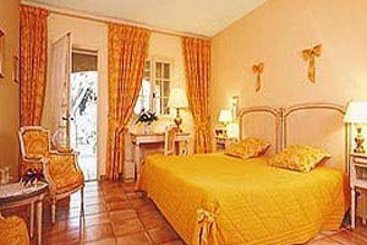 Hôtel Auberge De Cassagne  | Le Pontet | Vaucluse | France 6