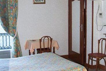 Hôtel De France  | Loches | Indre-et-Loire | France 11