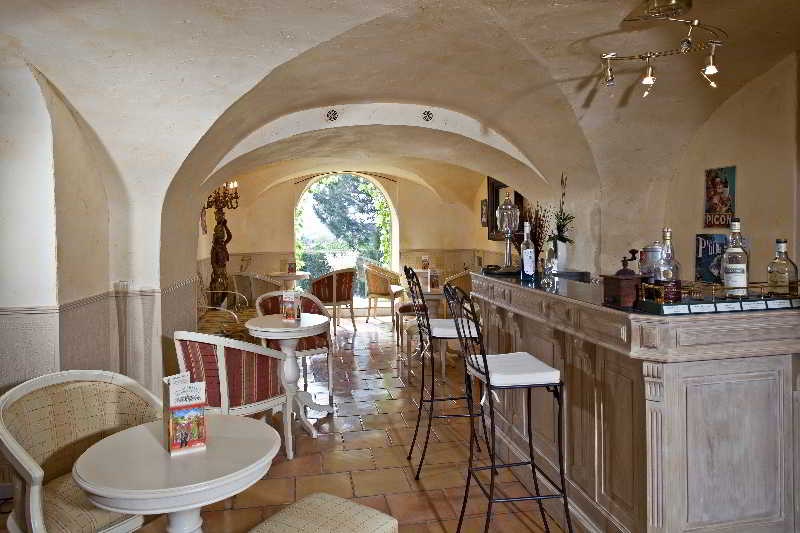 Hotel De Guilles  | Lourmarin | Vaucluse | France 6