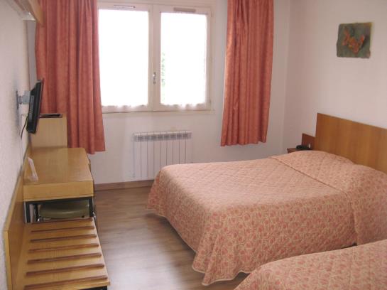 Servhotel  | Morestel | Isère | Francia 8