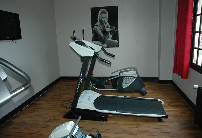 Inter-Hotel De l'Univers  | Montlucon | Allier | France 14