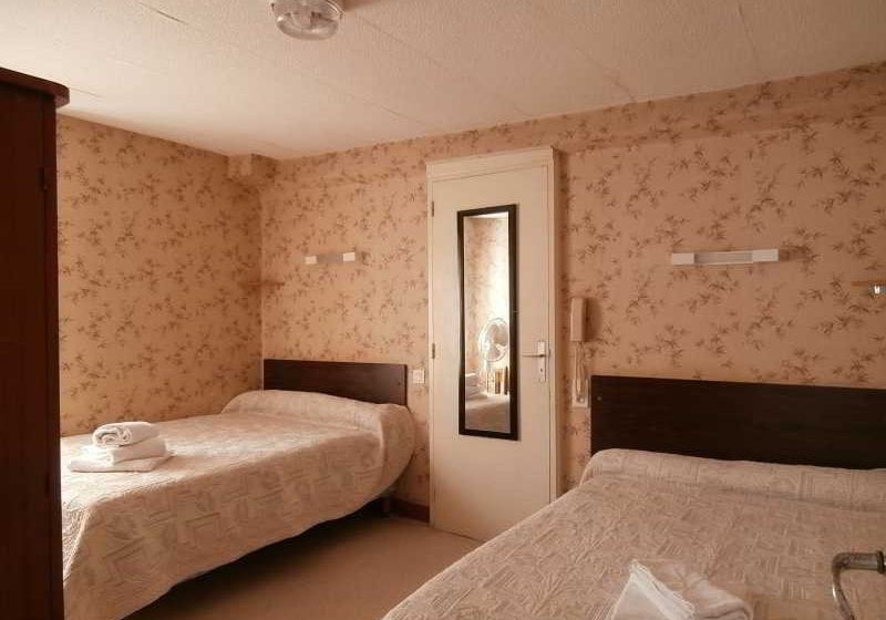 Hôtel De Rome  | Lourdes | Hautes-Pyrenees | France 7