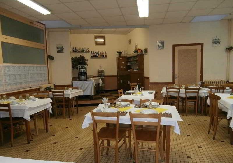 Hôtel De Rome  | Lourdes | Hautes-Pyrenees | France 9