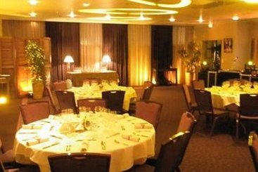 Hôtel Des Quatrans  | Caen | Calvados | France 11