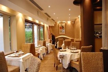 Hôtel Des Quatrans  | Caen | Calvados | France 6