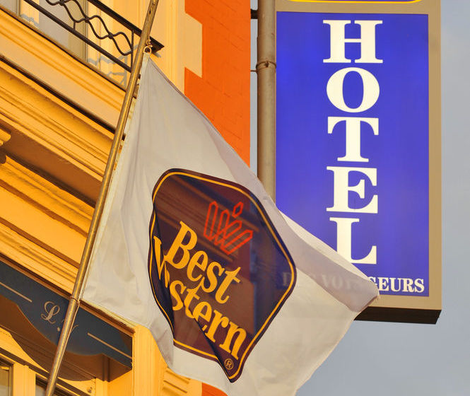 Hôtel Des Voyageurs  | Fougeres | Ille-et-Vilaine | France 15