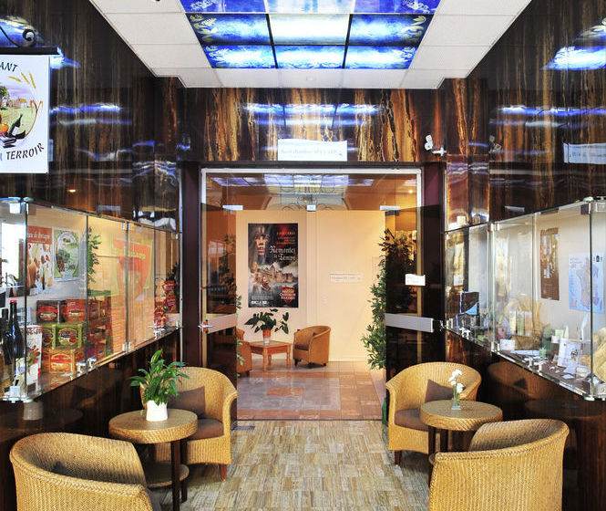 Hôtel Des Voyageurs  | Fougeres | Ille-et-Vilaine | France 16