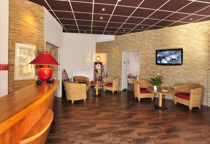 Hôtel Des Voyageurs  | Fougeres | Ille-et-Vilaine | France 2