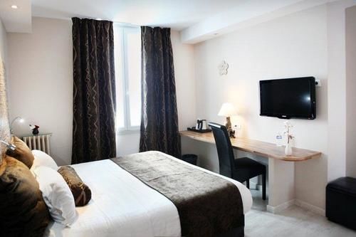 Hôtel Des Voyageurs  | Fougeres | Ille-et-Vilaine | France 20