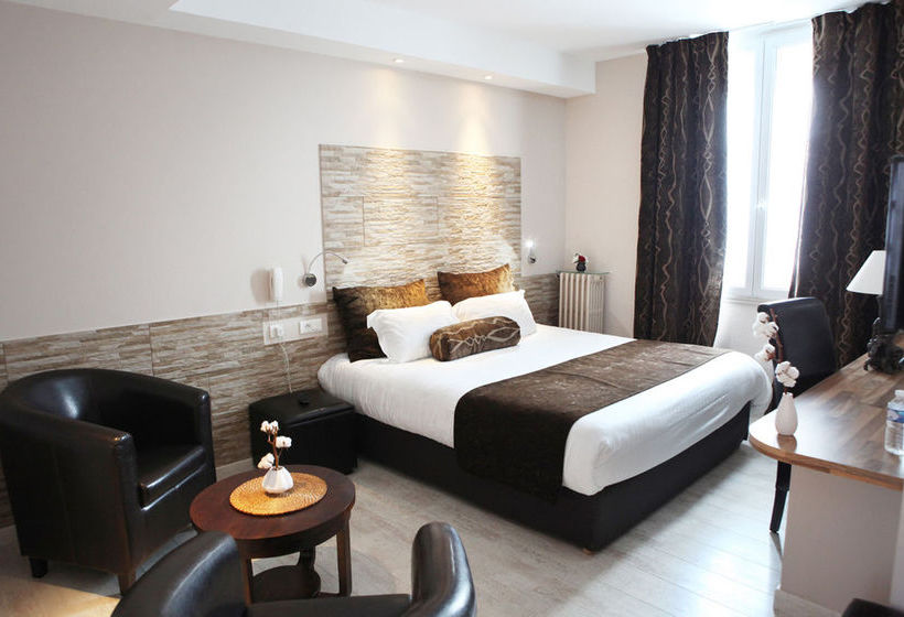 Hôtel Des Voyageurs  | Fougeres | Ille-et-Vilaine | France 7