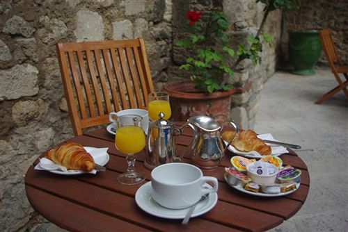Hôtel Du Forum  | Arles | Bouches du Rhone | France 12