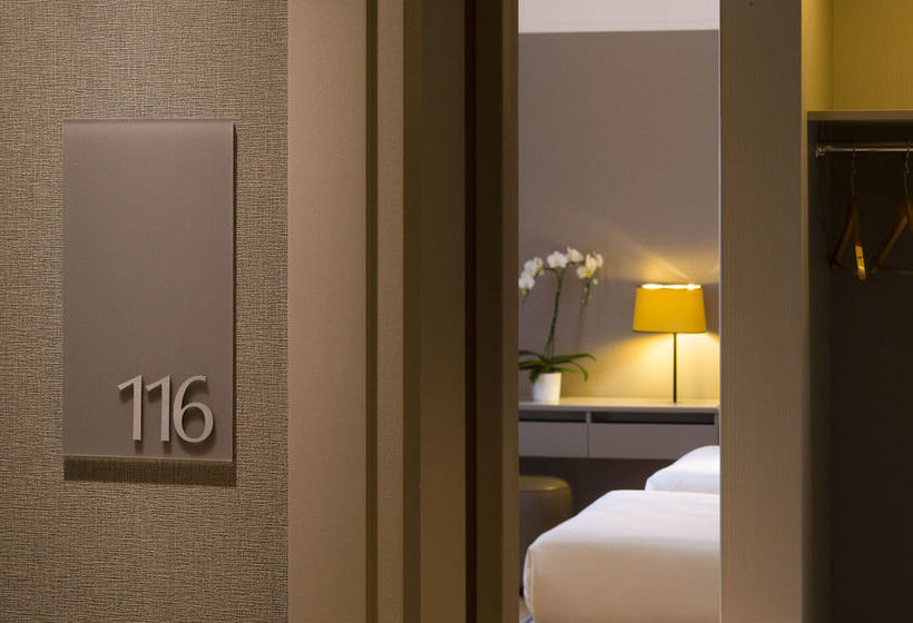 Hôtel Le Jura  | Dijon | Cote d'Or | France 15