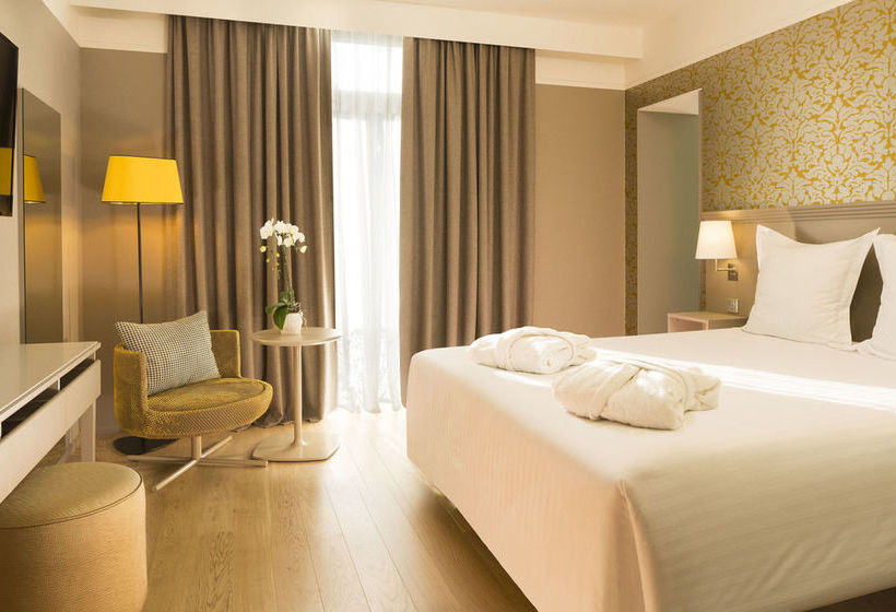 Hôtel Le Jura  | Dijon | Cote d'Or | France 16