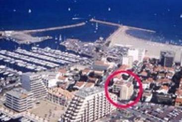 Hôtel Du Port  | Canet en Roussillon | Pyrenees-Orientales | France 13