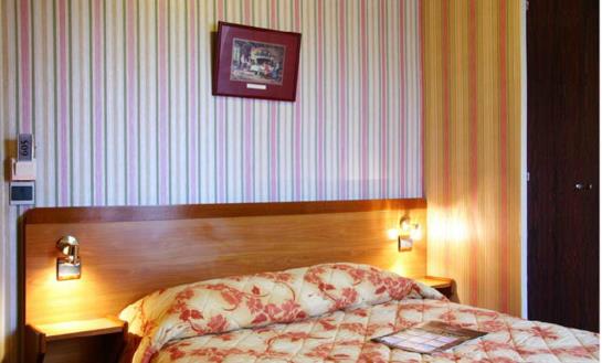 Hôtel D'Angleterre Champs Elysee  | Paris | Paris | France 3