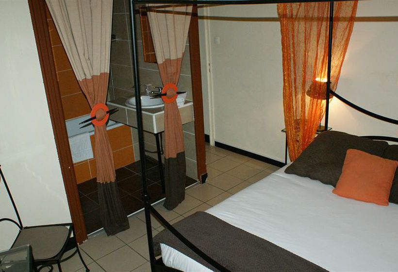 Hôtel Celenya  | Toulon | Var | France 1