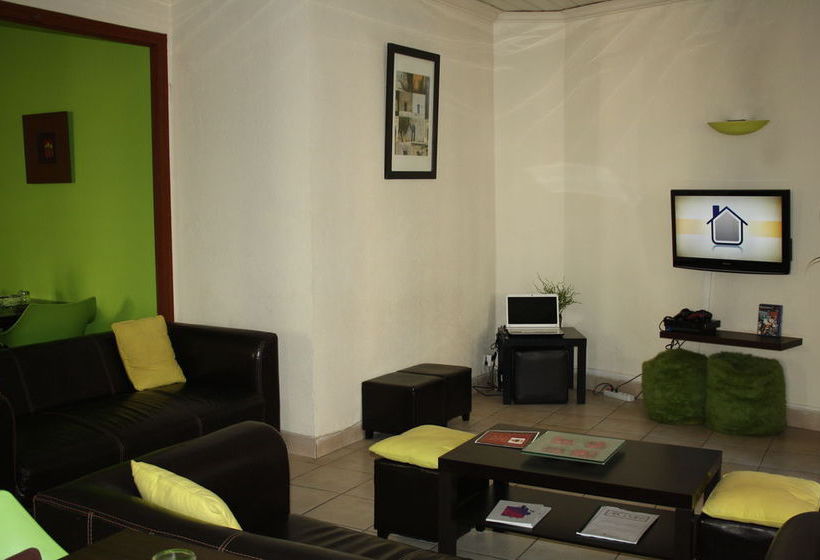 Hôtel Celenya  | Toulon | Var | France 16