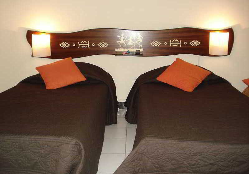 Hôtel Celenya  | Toulon | Var | France 19