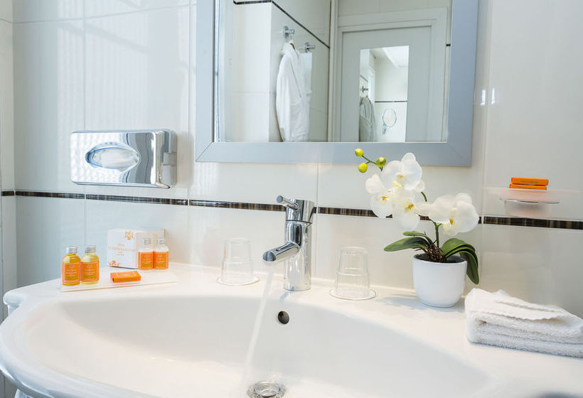 Hôtel Elysees Bassano  | Paris | Paris | France 19