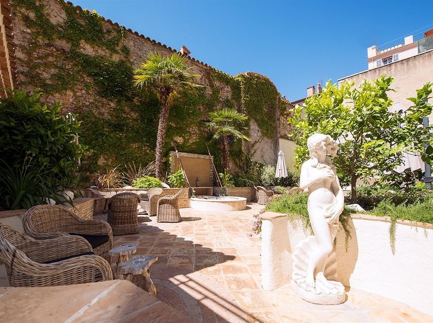 Hotel Patio Des Artistes  | Cannes | Alpes-Maritimes | França 11