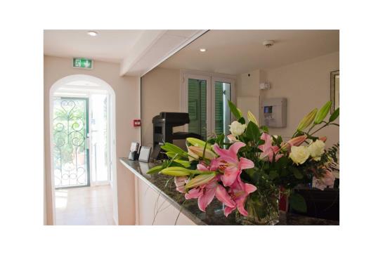 Hôtel Emeraude  | Juan-les-Pins | Alpes-Maritimes | France 14