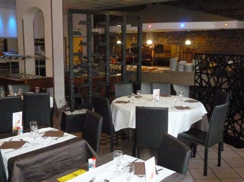 Hotel Escatel  | Macon | Saone-et-Loire | Francia 6