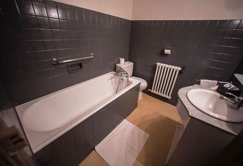 Hôtel Thermal  | Aix-les-Bains | Savoie | France 4