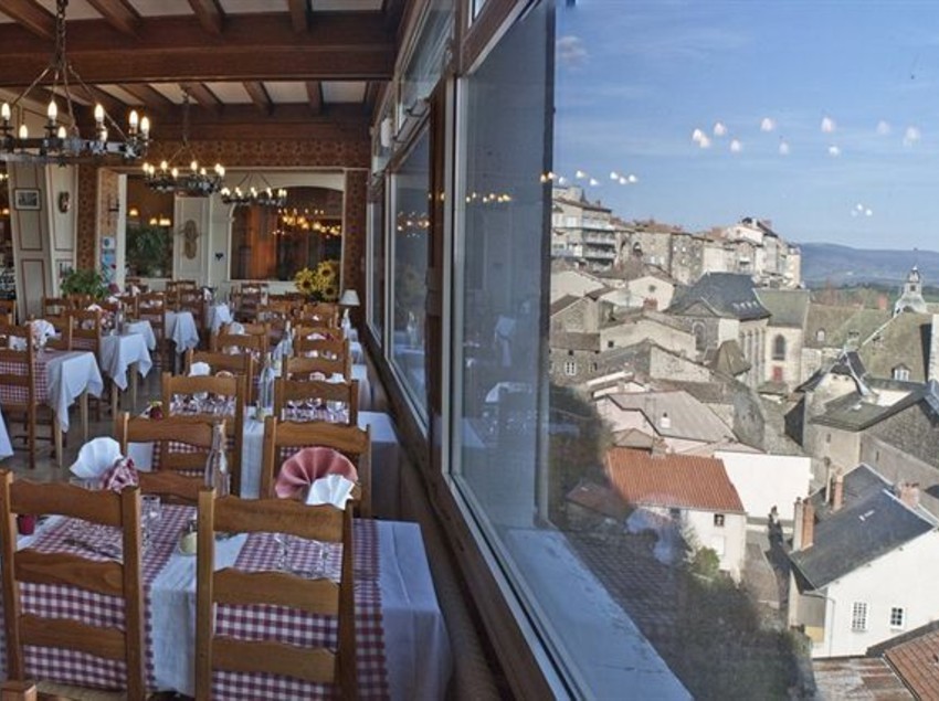 Grand Hotel Europe  | Saint Flour | Cantal | France 10